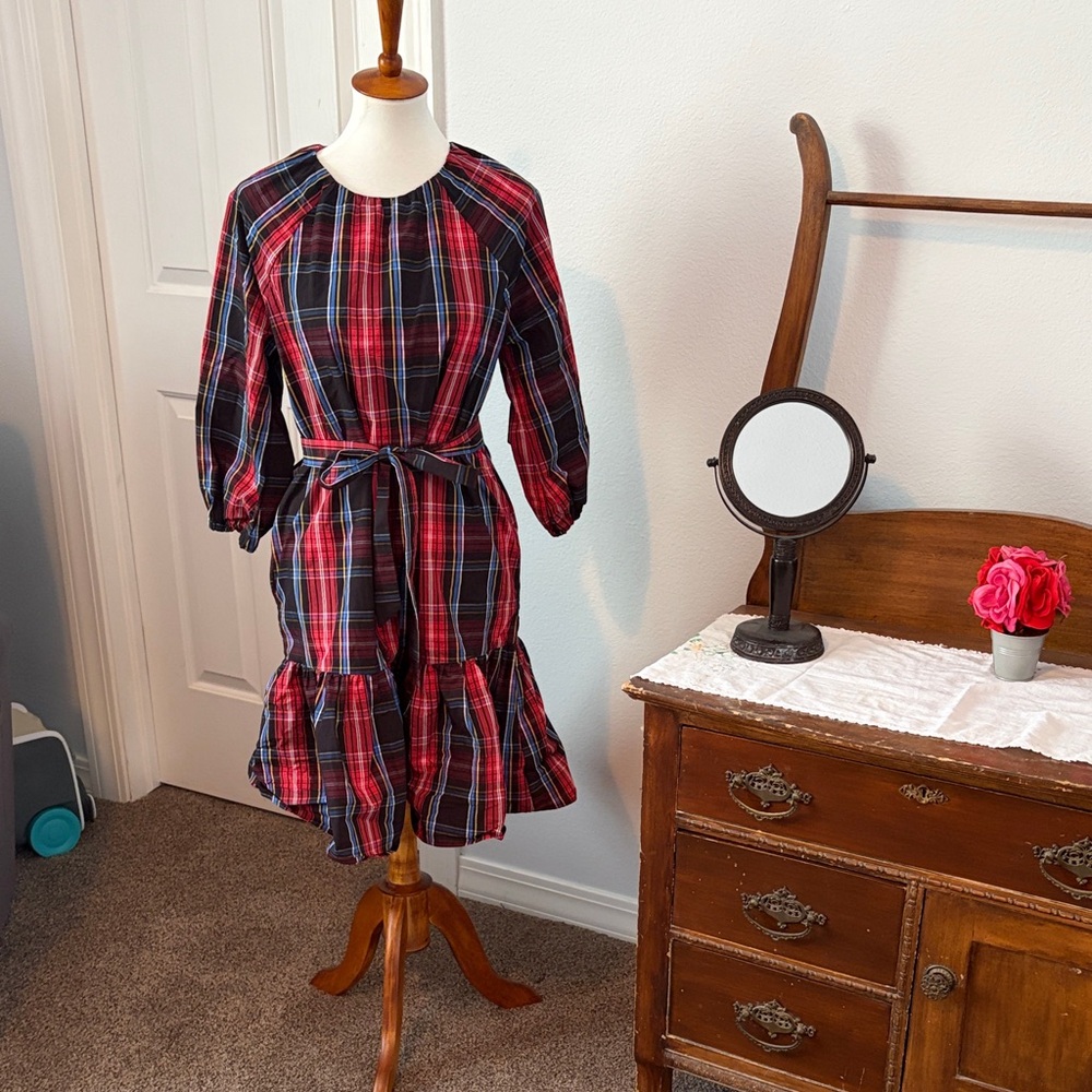 Draper James black & red Plaid Dress with belt & keyhole back
